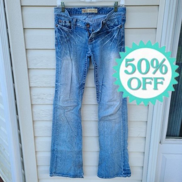 ❄SALE❄ Vintage BKE Buckle Jeans 27x35.5 long